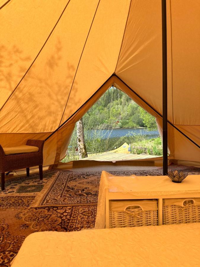 Glamping On Idyllic Lake, Paddle Boards & Rowboat Porsgrunn Esterno foto