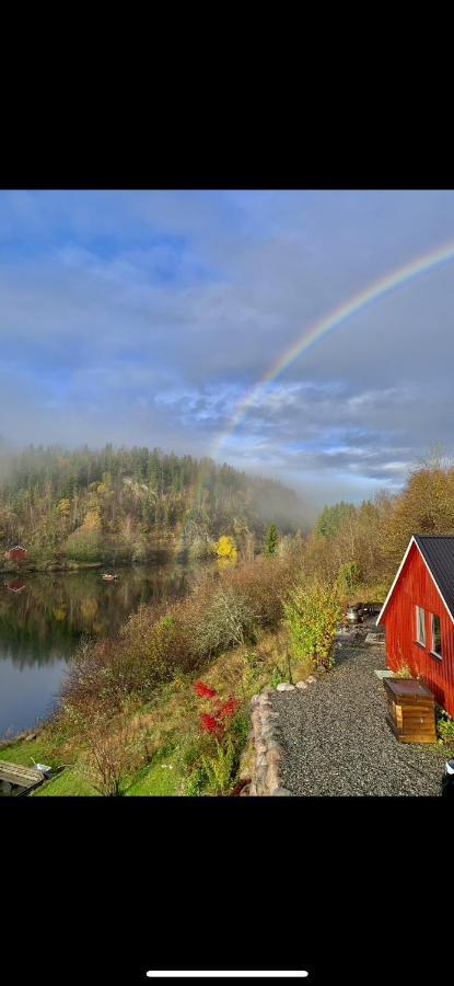 Glamping On Idyllic Lake, Paddle Boards & Rowboat Porsgrunn Esterno foto